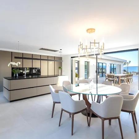 Dream Villa *